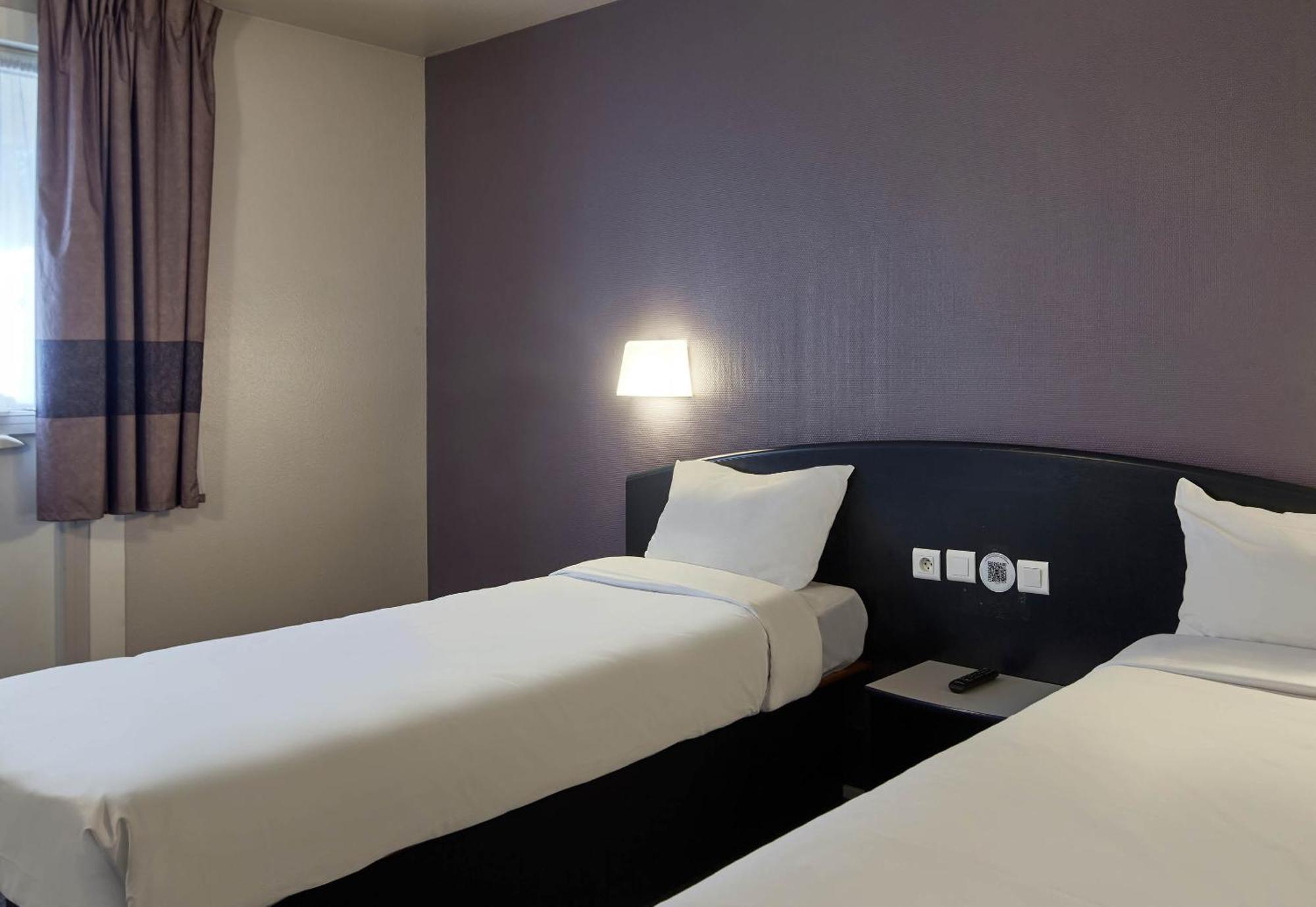 B&B Hotel Saclay Exterior foto